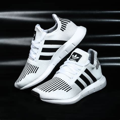 zapatos adidas